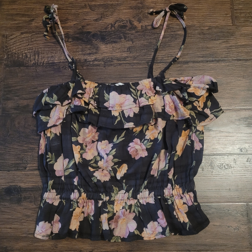 American Eagle Outfitters Black Floral Ruffle Blouse